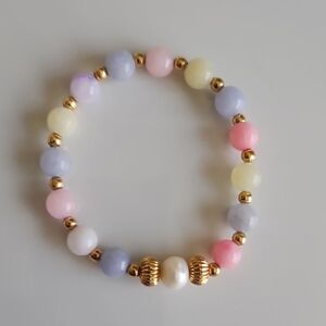 Chic Pastel Beaded Bracelet with Gold Details